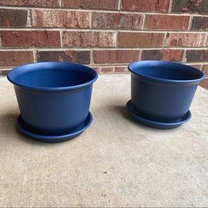Navy blue plant pots